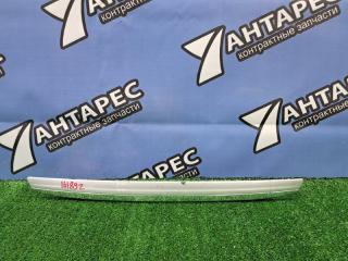 Накладка на дверь багажника Toyota Corolla Fielder NZE141G. NZE144G. ZRE142. NZE141 1NZ-FE 2ZR-FE 2007 (б/у)