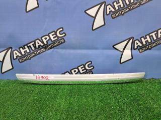 Накладка на дверь багажника Toyota Corolla Fielder NZE141G. NZE144G. ZRE142. NZE141 1NZ-FE 2ZR-FE 2007 (б/у)