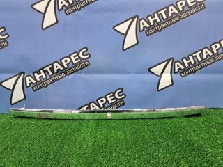 Накладка крышки багажника Toyota Premio ZZT240.NZT240. AZT240.ZZT245.240.245 1ZZ-FE 1NZ-FE 1AZ-FSE 2002 (б/у)