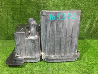 Корпус воздушного фильтра Isuzu Elf NPR66 NKR71 NPR75 4HF1 4HG1 4HJ1 4HL1 1998 (б/у)