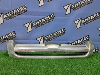 Решетка радиатора Toyota Hiace TRH213 2TR-FE 2TR 2005 (б/у)