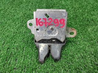 Замок багажника Toyota Corolla NZE121. NZE124. ZZE122. ZZE124. NZE121G. ZZE122G 1NZ-FE. 1ZZ-FE 2000 (б/у)