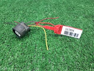 Фишка генератора Toyota Corolla Fielder NZE121. NZE121G. NZE124G NZE124 1NZ-FE 2000 (б/у)